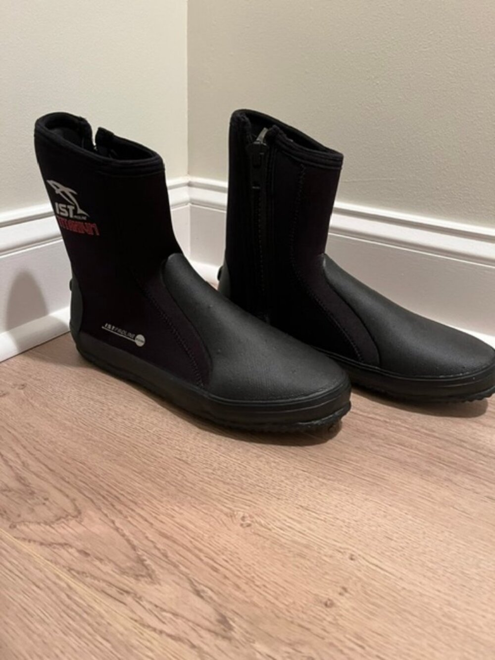 Scuba Booties 6.5mm Titanium Boots Size XXL